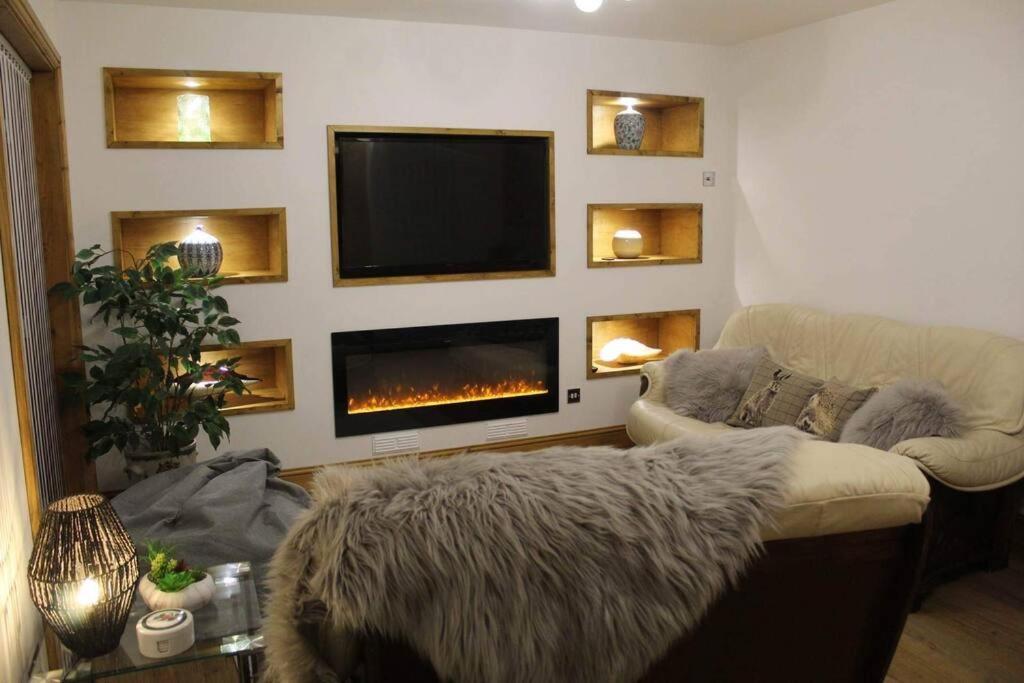 3 Bedroom Terrace Holiday Home Great Torrington Εξωτερικό φωτογραφία